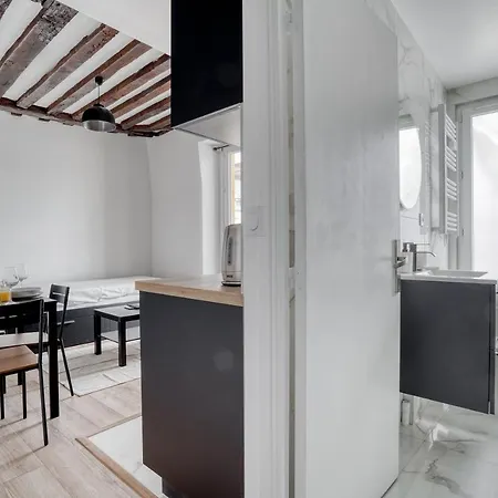 Appart Renove Hyper Centre Tvm Tram Gare 4per Wifi Choisy-le-Roi